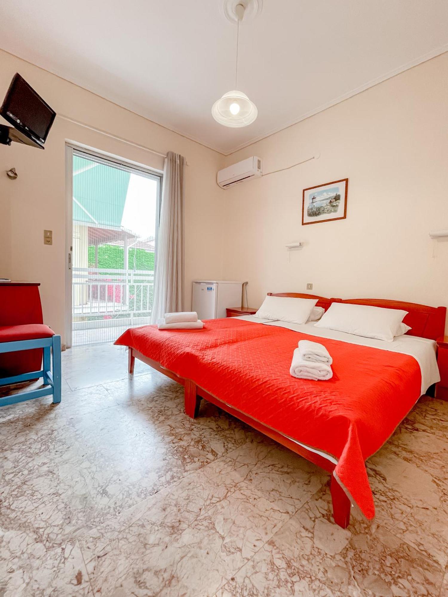 Avli Studios Nydri  Kamer foto